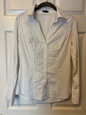 Express White Pintuck Pleated Tuxedo Button Down Shirt Blouse